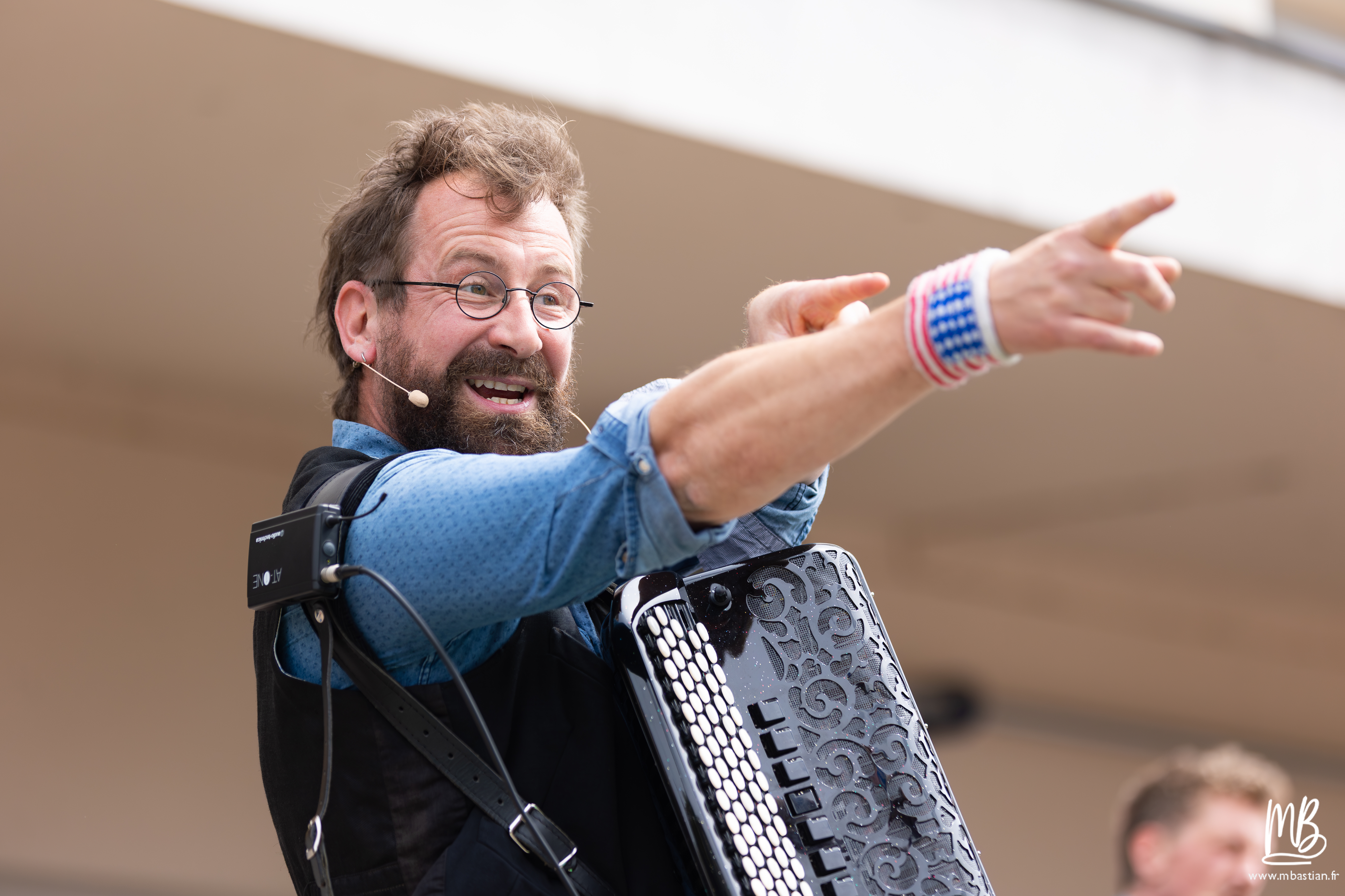 HDN2025 WALTER ET DENIS MB 16